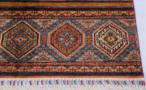 Chobi Multicolor Hand Knotted 41 X 64 Area Rug 700-146378 Image 4