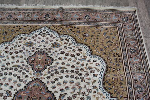 Mahi White Hand Knotted 80 X 101 Area Rug 905-146450 Image 9