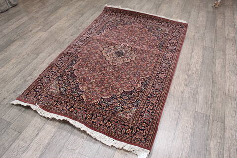Mahi Purple Hand Knotted 40 X 63 Area Rug 905-146451 Image 3