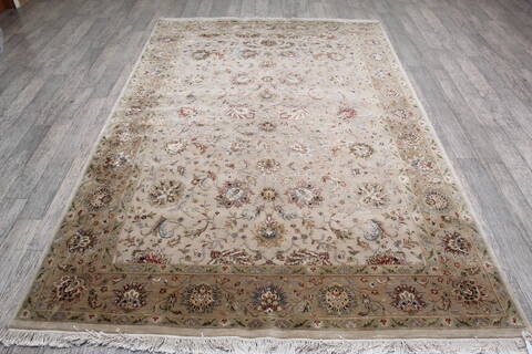 Jaipur Beige Hand Knotted 61 X 92 Area Rug 905-146469 Image 1