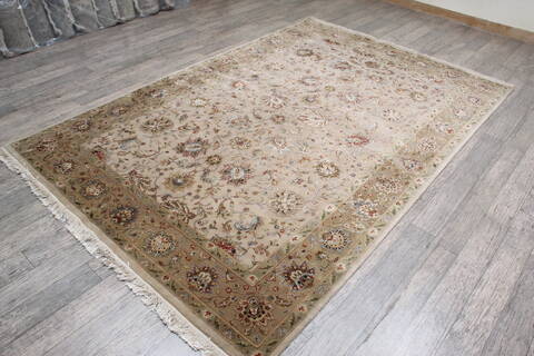 Jaipur Beige Hand Knotted 61 X 92 Area Rug 905-146469 Image 3