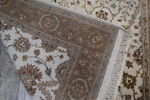 Jaipur White Hand Knotted 41 X 61 Area Rug 905-146477 Image 9