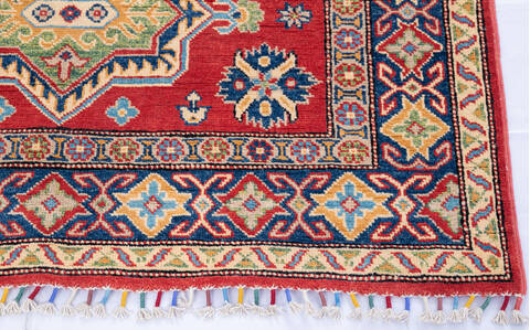 Kazak Red Hand Knotted 40 X 59 Area Rug 700-146568 Image 4
