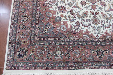 Persian Beige Hand Knotted 67 X 82 Area Rug 902-146595 Image 1