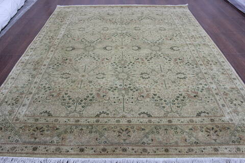 Persian Beige Hand Knotted 82 X 910 Area Rug 902-146604 Image 0