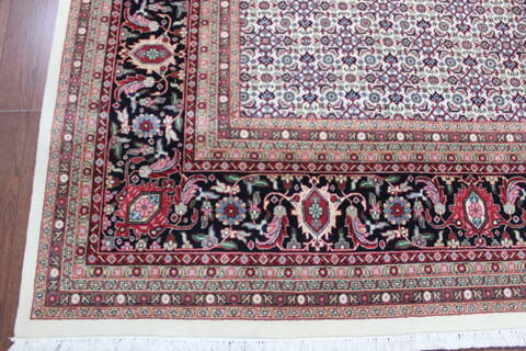 Persian Beige Hand Knotted 910 X 131 Area Rug 902-146611 Image 1