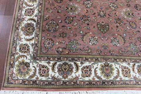 Persian Beige Hand Knotted 57 X 710 Area Rug 902-146642 Image 1