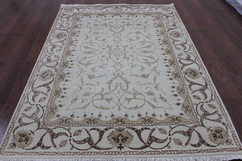 Persian Beige Hand Knotted 57 X 710 Area Rug 902-146643 Image 0