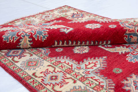 Kazak Red Hand Knotted 34 X 49 Area Rug 700-146711 Image 4