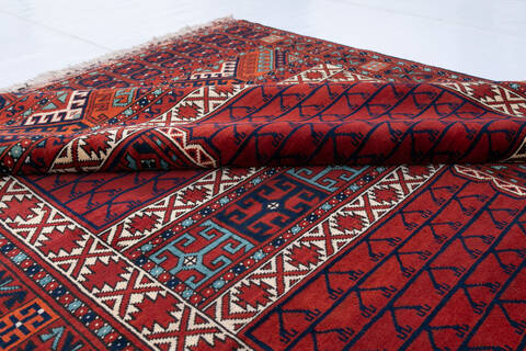 Khan Mohammadi Red Hand Knotted 53 X 67 Area Rug 700-146714 Image 4