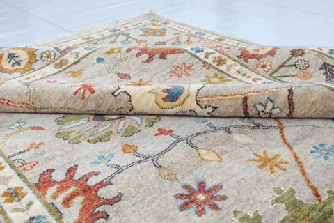 Chobi Beige Hand Knotted 60 X 90 Area Rug 100-146715 Image 4