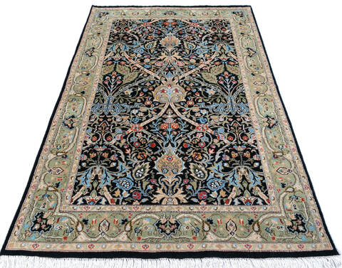 Pak-Persian Black Hand Knotted 45 X 71 Area Rug 700-146732 Image 1