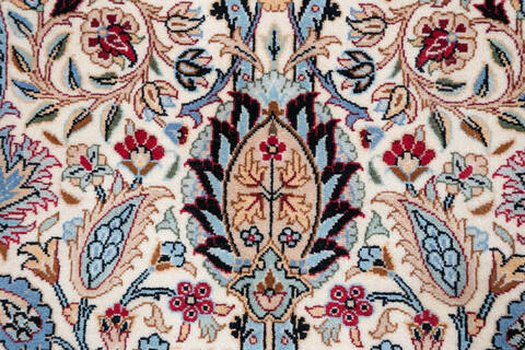 Pak-Persian Beige Hand Knotted 62 X 93 Area Rug 700-146733 Image 5