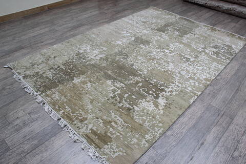 Jaipur Green Hand Knotted 60 X 92 Area Rug 905-146747 Image 3