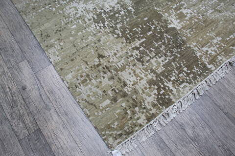 Jaipur Green Hand Knotted 60 X 92 Area Rug 905-146747 Image 4