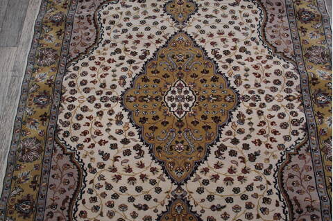 Mahi Beige Hand Knotted 51 X 71 Area Rug 905-146772 Image 5