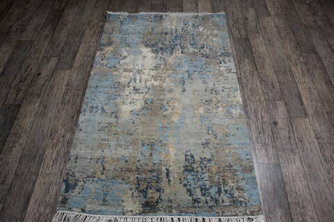 Jaipur Blue Hand Knotted 31 X 51 Area Rug 905-146799 Image 1