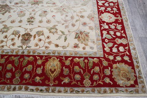Jaipur White Hand Knotted 93 X 120 Area Rug 905-146806 Image 3