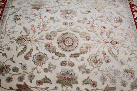 Jaipur White Hand Knotted 93 X 120 Area Rug 905-146806 Image 4