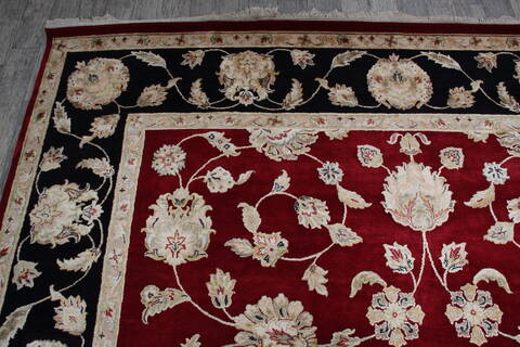 Jaipur Black Hand Knotted 90 X 121 Area Rug 905-146815 Image 5