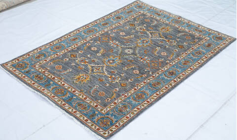Chobi Grey Hand Knotted 40 X 61 Area Rug 700-146875 Image 2