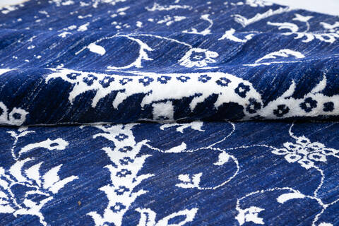 Chobi Blue Hand Knotted 82 X 100 Area Rug 700-146878 Image 7