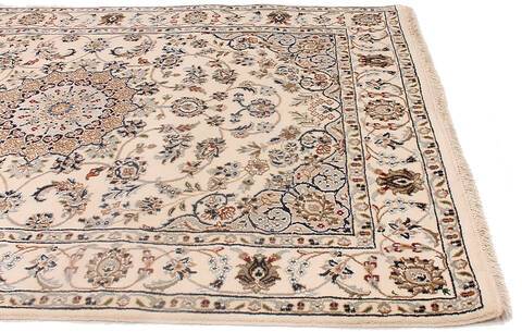 Nain White Hand Knotted 60 X 40 Area Rug 254-146894 Image 1