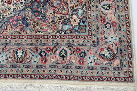 Pak-Persian Beige Hand Knotted 70 X 104 Area Rug 700-146912 Image 3