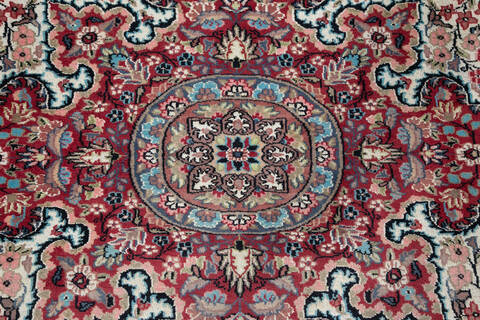 Pak-Persian Beige Hand Knotted 70 X 104 Area Rug 700-146912 Image 5