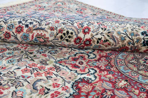 Pak-Persian Beige Hand Knotted 70 X 104 Area Rug 700-146912 Image 7