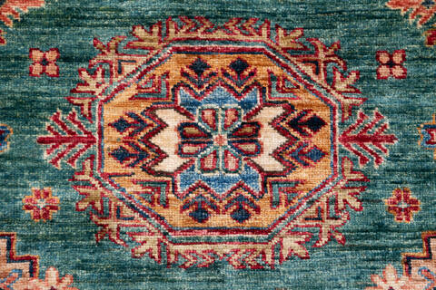 Kazak Green Hand Knotted 55 X 83 Area Rug 700-146974 Image 4