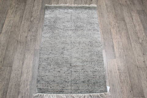 Jaipur Grey Runner Hand Knotted 26 X 40 Area Rug 124-146993 Image 5