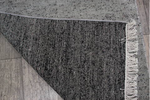 Jaipur Grey Runner Hand Knotted 26 X 40 Area Rug 124-146993 Image 6