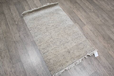 Jaipur White Runner Hand Knotted 26 X 40 Area Rug 124-146994 Image 1
