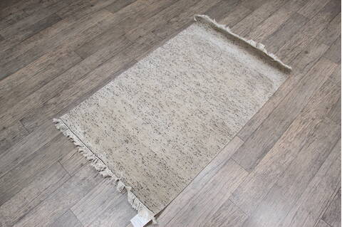 Jaipur White Runner Hand Knotted 26 X 40 Area Rug 124-146994 Image 2