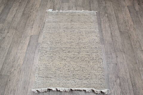 Jaipur White Runner Hand Knotted 26 X 40 Area Rug 124-146994 Image 6