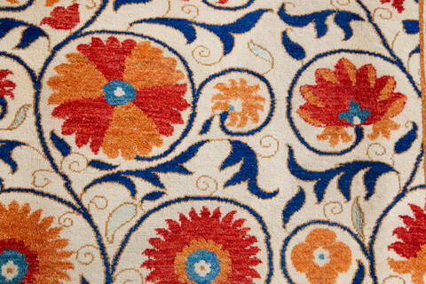 Chobi White Hand Knotted 58 X 81 Area Rug 700-147003 Image 5