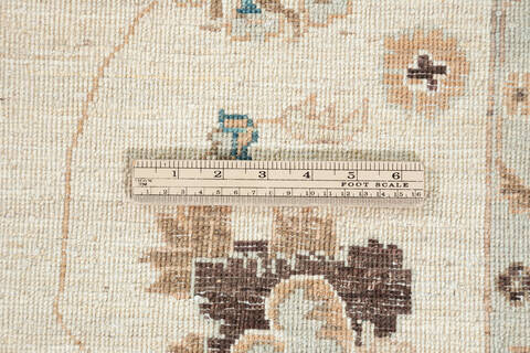 Chobi Beige Hand Knotted 40 X 511 Area Rug 700-147010 Image 7