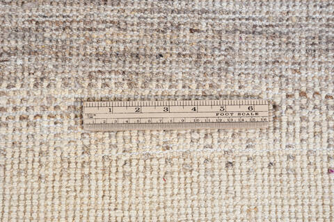 Moroccan White Hand Knotted 41 X 62 Area Rug 700-147042 Image 6