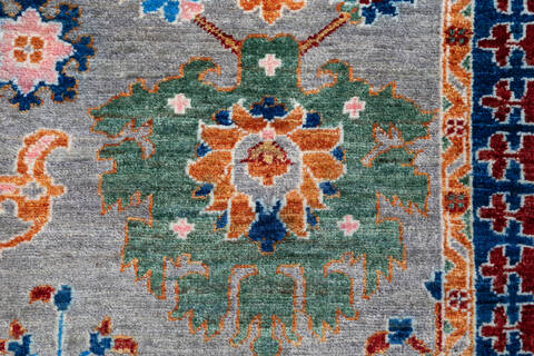 Chobi Grey Hand Knotted 40 X 511 Area Rug 700-147047 Image 4