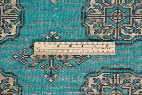 Bokhara Green Hand Knotted 47 X 65 Area Rug 700-147101 Image 6