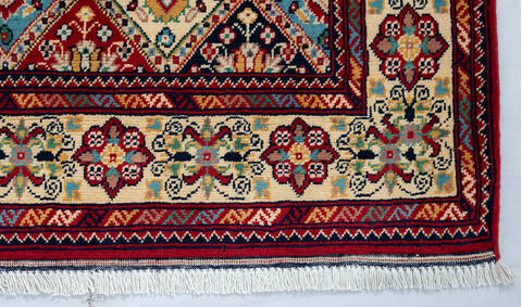 Khan Mohammadi Red Hand Knotted 52 X 64 Area Rug 700-147116 Image 3