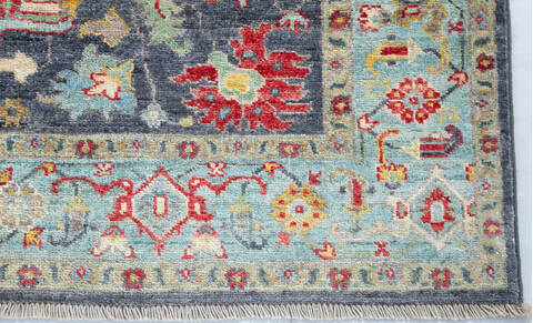 Chobi Grey Hand Knotted 50 X 67 Area Rug 700-147123 Image 5