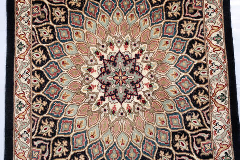 Pak-Persian Black Runner Hand Knotted 26 X 100 Area Rug 700-147127 Image 5
