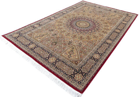 Pak-Persian Red Hand Knotted 62 X 94 Area Rug 700-147129 Image 2