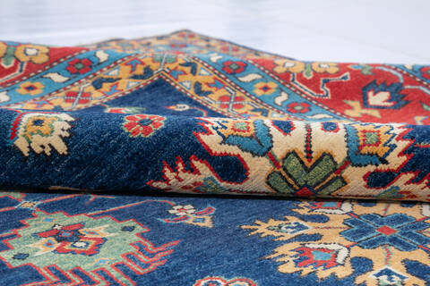 Kazak Blue Hand Knotted 81 X 99 Area Rug 700-147138 Image 7