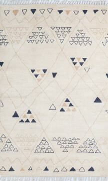 Moroccan White Hand Knotted 5'2" X 8'2"  Area Rug 700-147143