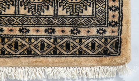 Bokhara Beige Hand Knotted 49 X 64 Area Rug 700-147146 Image 3