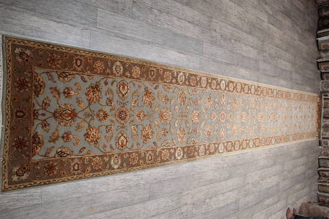 Jaipur Grey Runner Hand Knotted 26 X 159 Area Rug 905-147191 Image 2