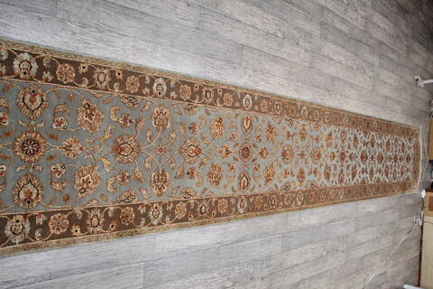 Jaipur Grey Runner Hand Knotted 26 X 159 Area Rug 905-147191 Image 7